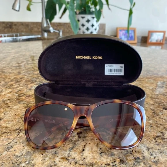 ?Gently Used Michael Kors Sunglasses MICHAEL Michael Kors | Accessories | Gently Used Michael  main image 2